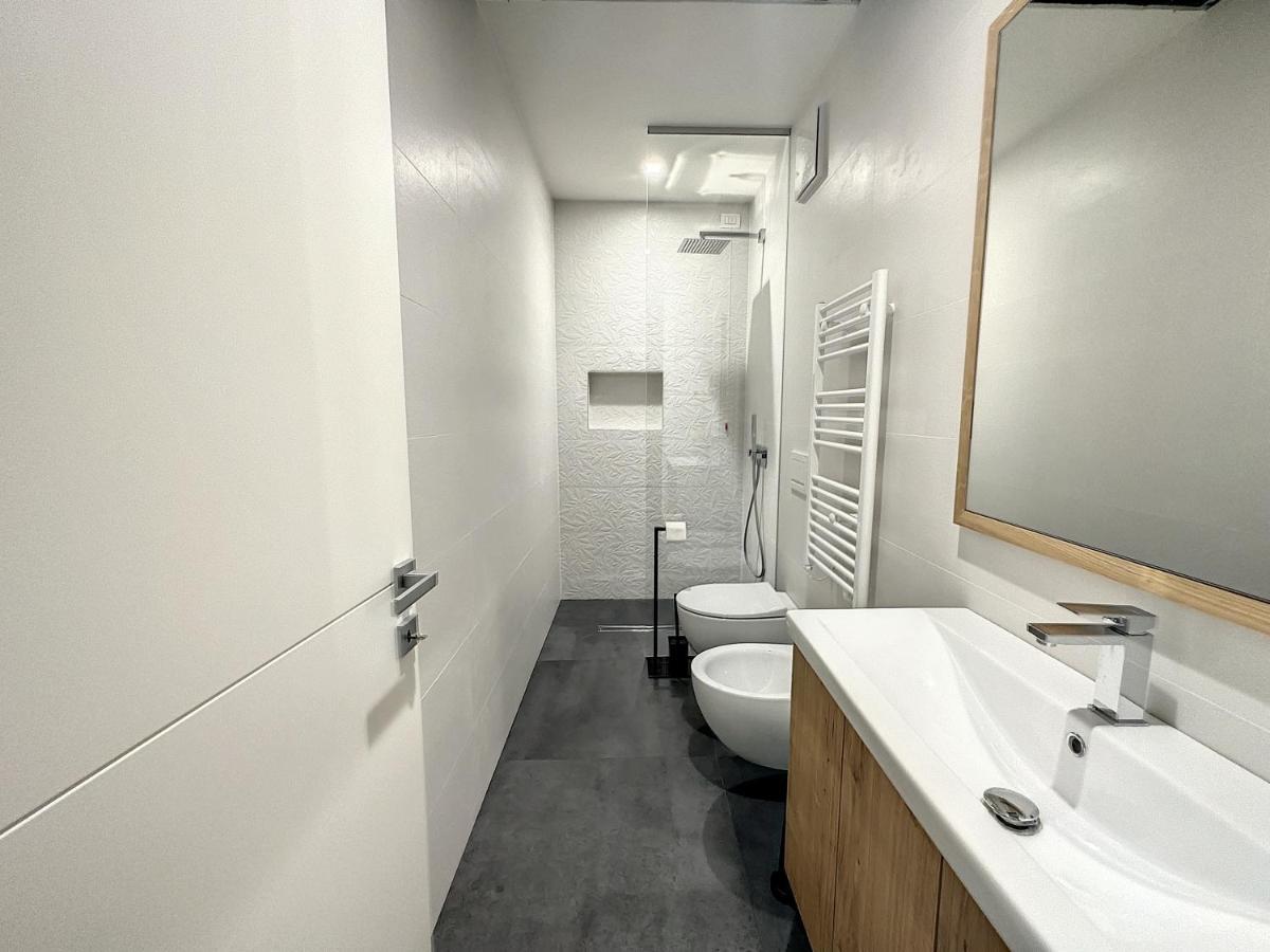 Ad Suite Apartment Riva Zewnętrze zdjęcie