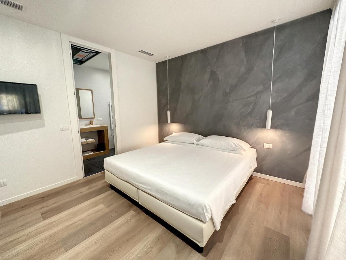 Ad Suite Apartment Riva Zewnętrze zdjęcie