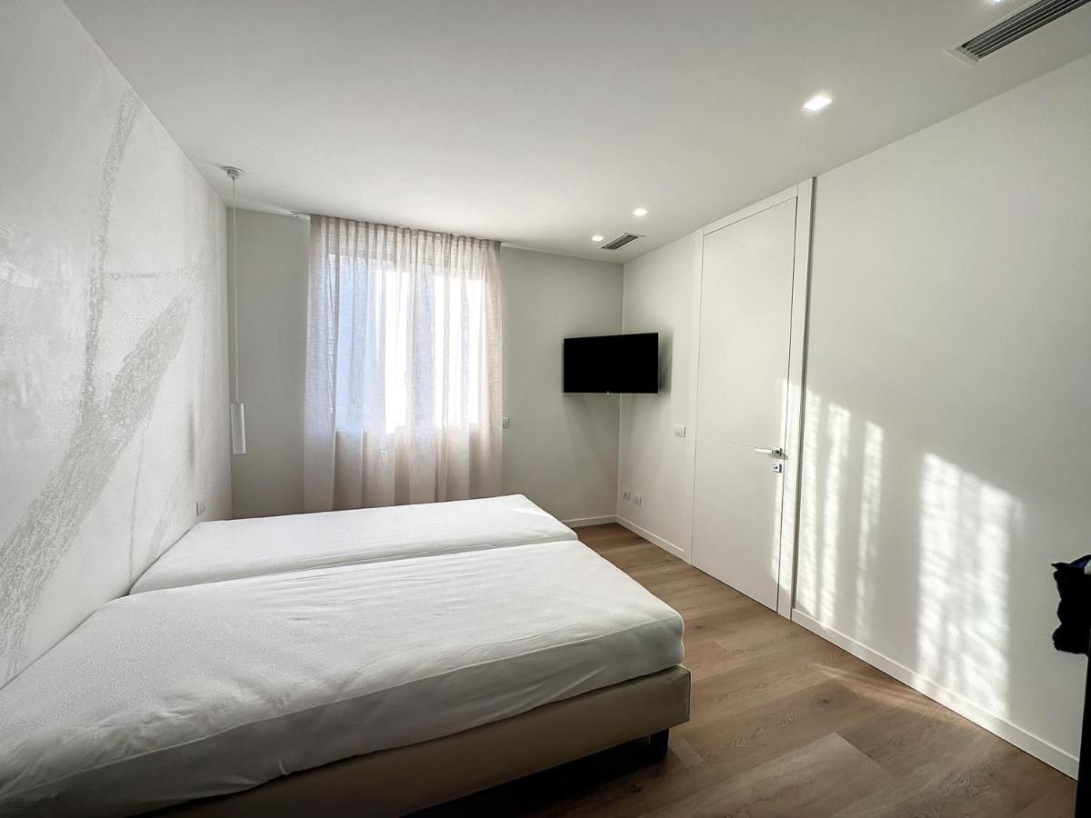 Ad Suite Apartment Riva Zewnętrze zdjęcie